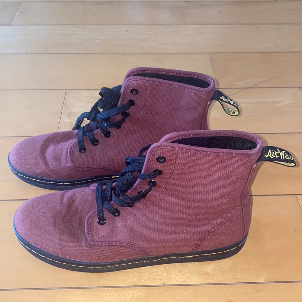 Dr. Martens AirWair Shoes, size 9